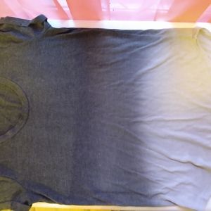Ombre gray Tshirt size small